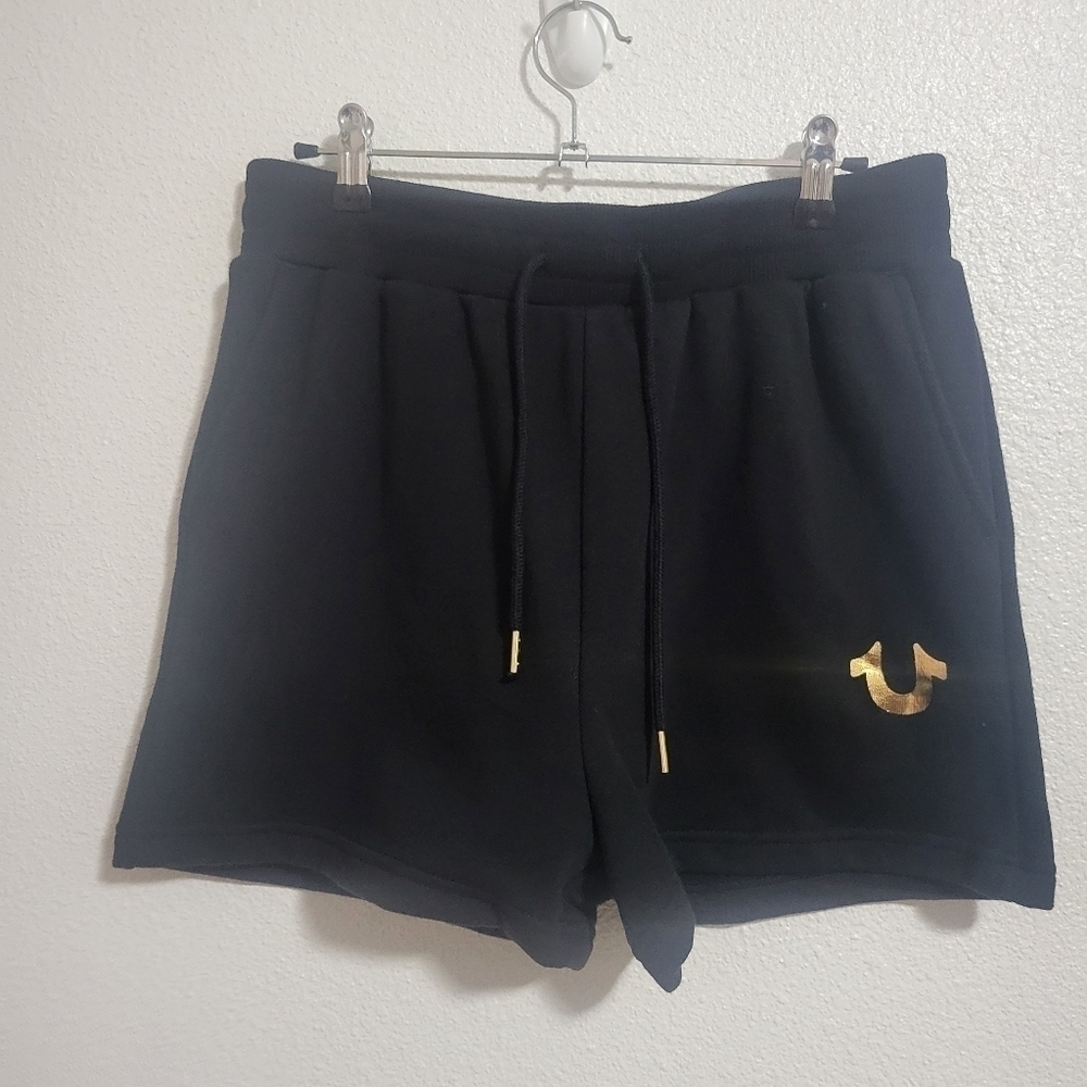 NWT True Religion high rise sweatshirt material shorts size medium